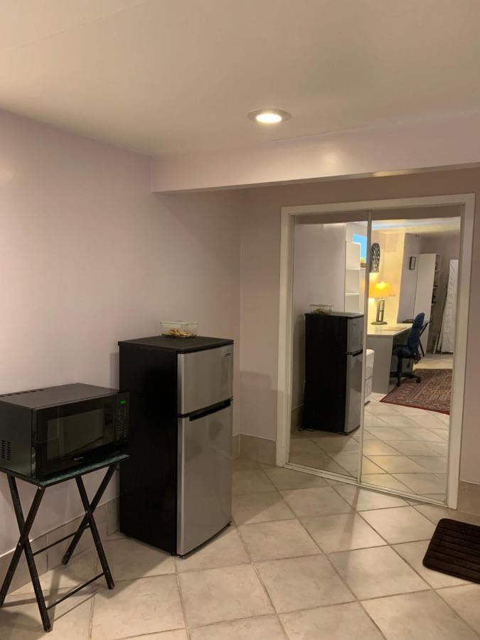 Separate Big Near Jfk And Laguardia Airport Habitación en casa particular *