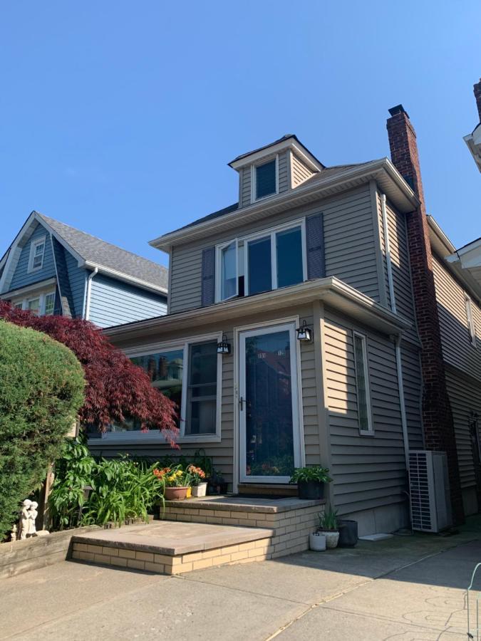 Separate Big Near Jfk And Laguardia Airport Habitación en casa particular *